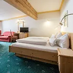Hotell Kristall Sankt Anton am Arlberg