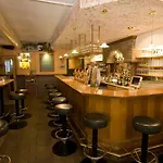 Kristall Hotell 3*