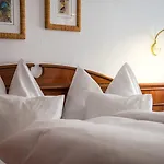 水晶酒店 圣安东阿尔贝格
