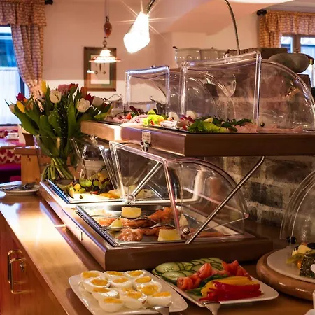 Kristall Hotel