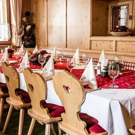 Hotel Kristall 3*